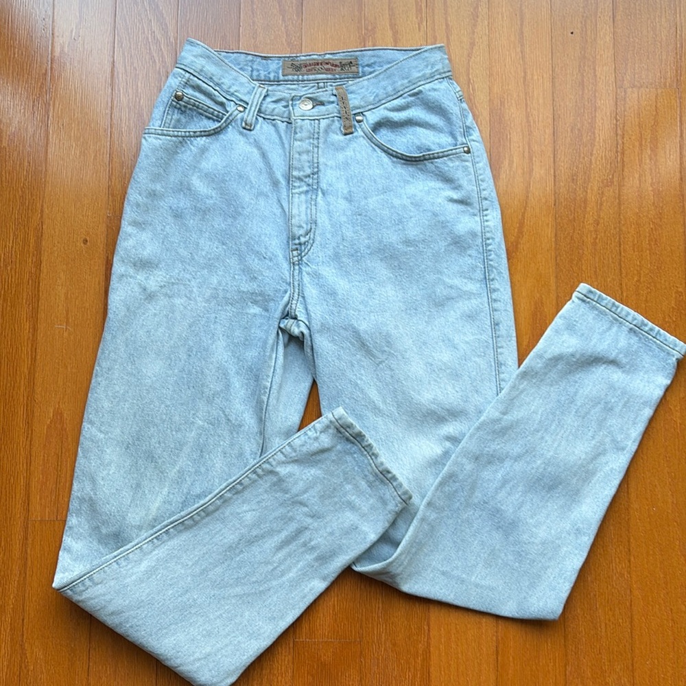 Levi’s 900 series jeans